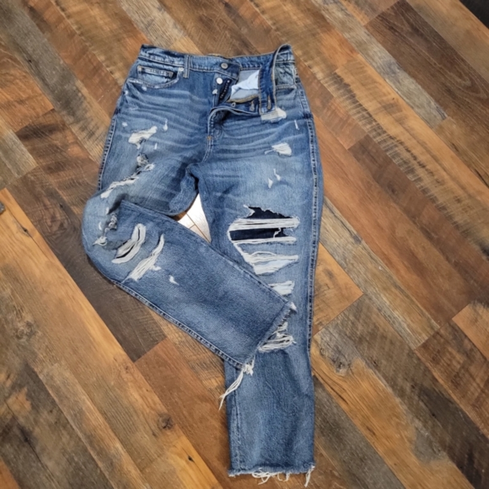 Lucky Brand Drew fit high rise mom jean 10/30A
